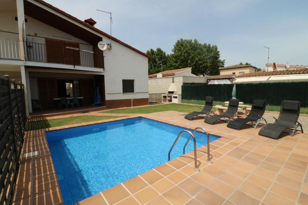 Peni 168A - Belle Maison Avec Piscine Empuriabrava Exterior photo