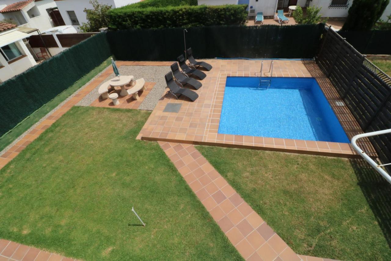Peni 168A - Belle Maison Avec Piscine Empuriabrava Exterior photo